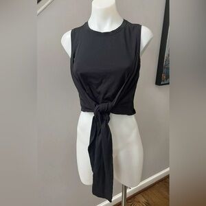 Lululemon Women’s black Gather and Grow Tank stretch wrap size 8 yoga NWT